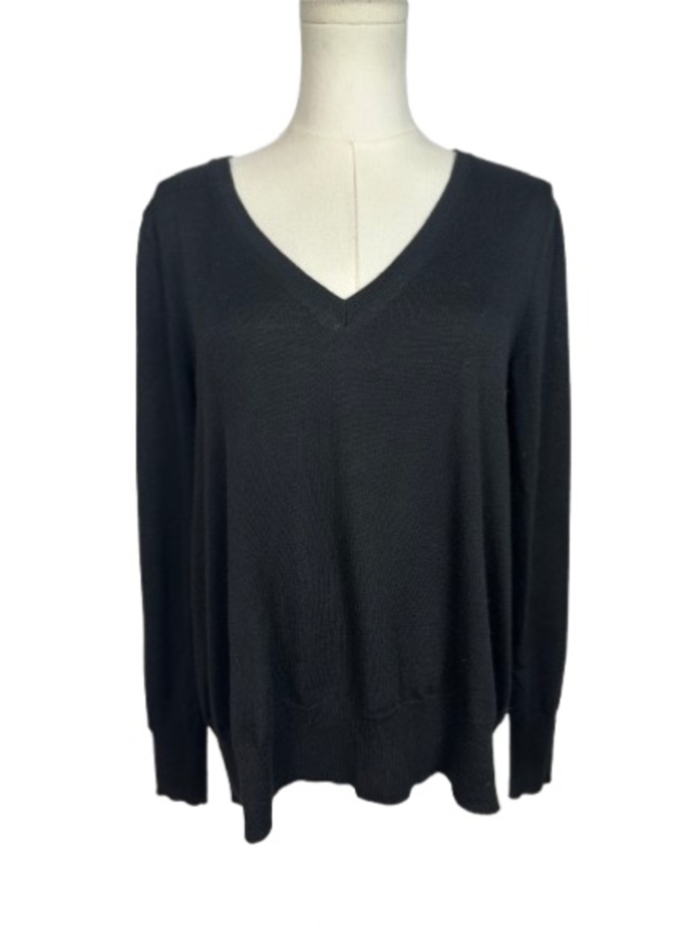 Banana Republic Women's Black V-Neck Sweater